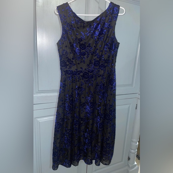 Betsey Johnson Women's Sleeveless Burnout Midi Blue & Black Dress Sz. 10 - Picture 2 of 9